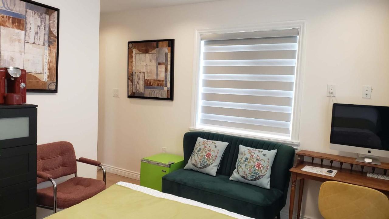 Holland Vancouver Guest house